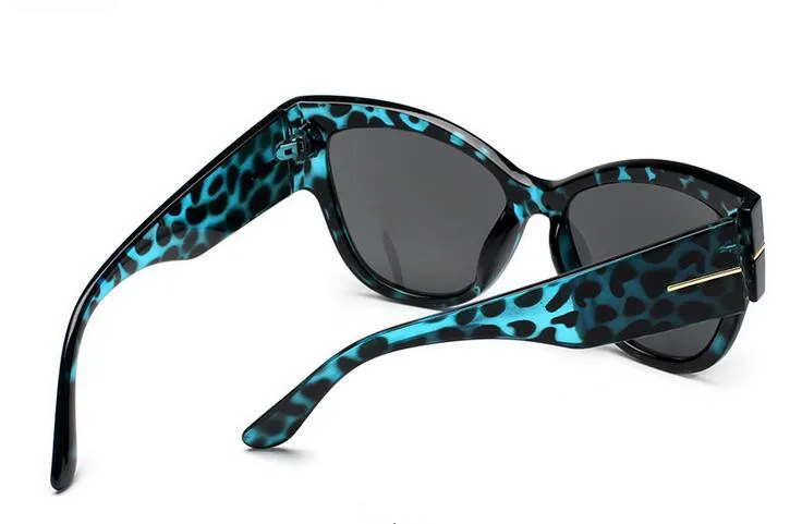 Emosnia Новинка 2017 года негабаритных Для женщин Солнцезащитные очки для женщин Винтаж кошачий глаз Защита от солнца очки большой Рамки черный