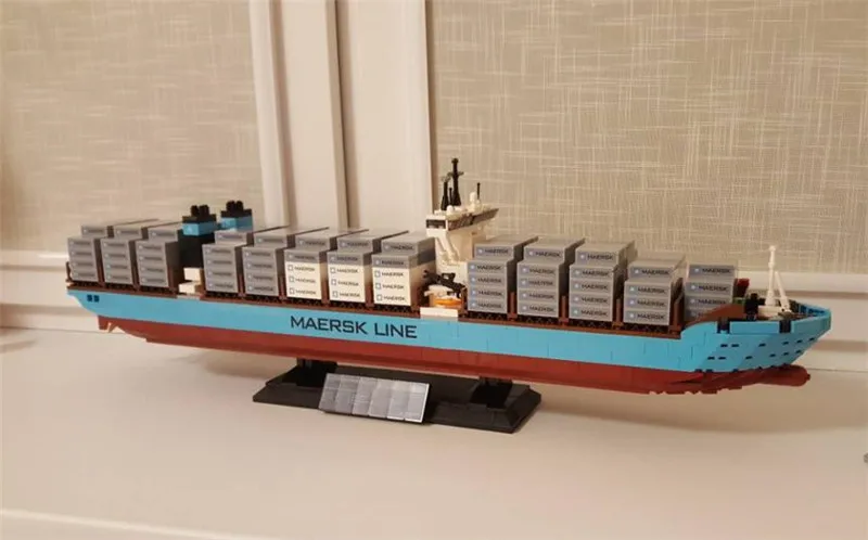 

HOT SALE Technic Series The Maersk Cargo Container Ship Set Compatible Lepins Building Blocks Bricks Educational Boy Toys