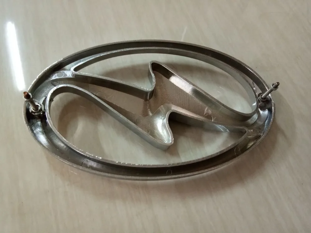 

Bus parts higer bus KLQ6125B1A front LOGO standard Hager logo trademark free shipping