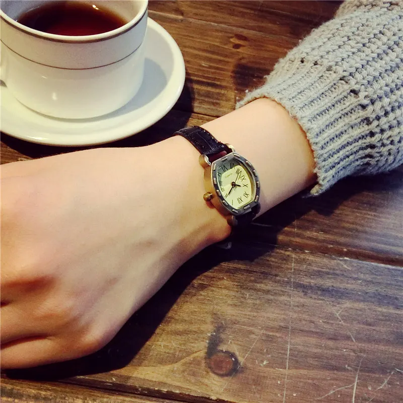 Mori Ragazza di stile donne rivestono di pelle vintage orologi al quarzo  semplice retro brass tonneau quadrante Compatta Sottile cintura vestito orologio  donna orologio|clock wall|watch voguewatch gasket - AliExpress