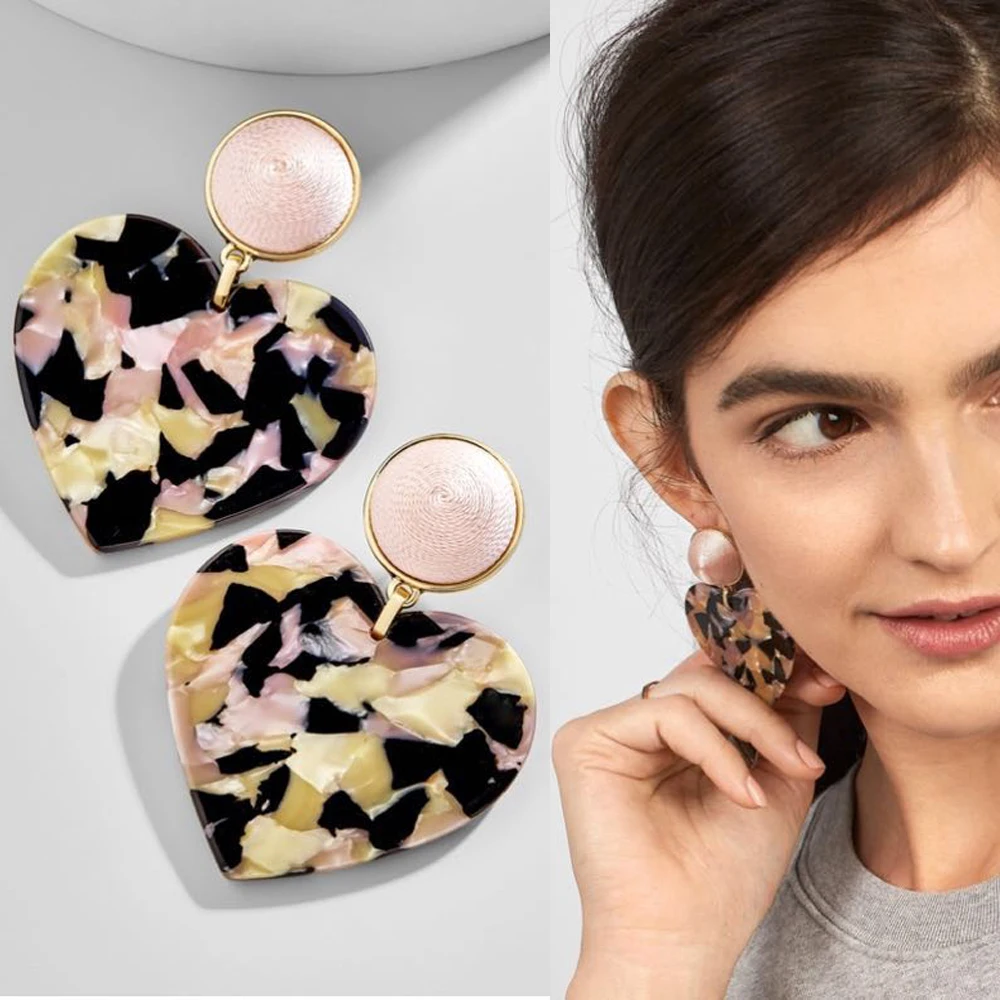 

Girlgo Brand Trendy Colorful Love Heart Resin Drop Earrings For Women Romantic Statement Dangle Earrings Valentine Party Jewelry