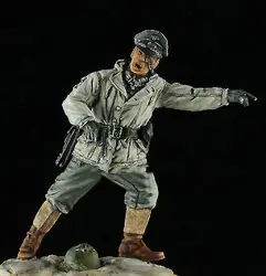 Весы модели 1/35 Пособия по немецкому языку офицер 1942 Солдат Рисунок исторические Второй мировой войны Смола Модель Бесплатная доставка