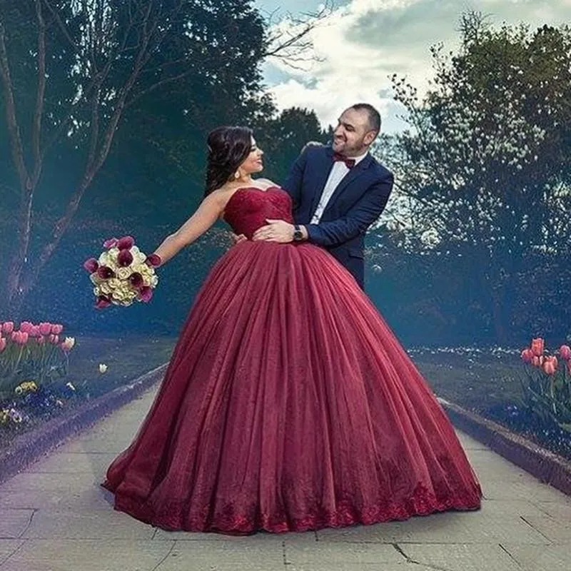 Gothic Burgundy Ball Gown Wedding Dresses Long Sweetheart Lace Gothic Burgundy Ball Gown Wedding Dresses Long Sweetheart Lace Liques Puffy Tulle Bridal Gowns Vintage 1960s Bride In From