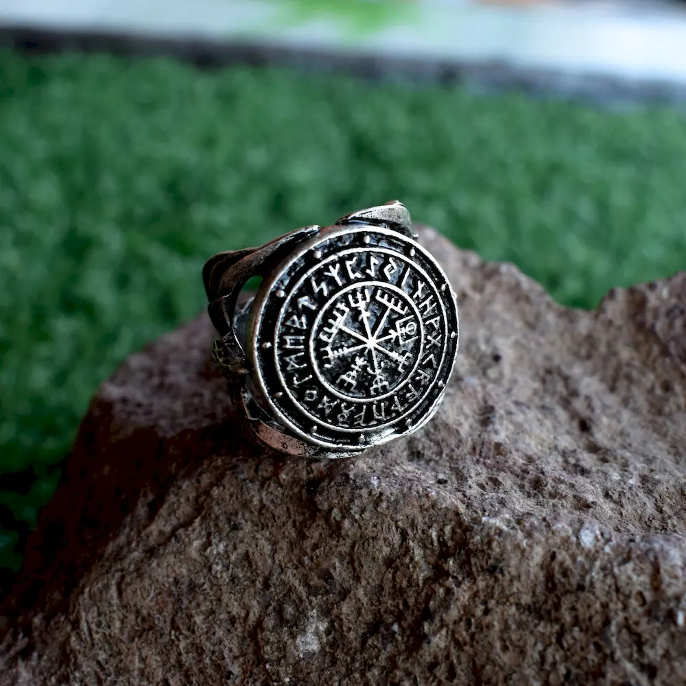 

SanLan Vegvisir Futhark Runes Vikings rings Nordic Amulet jewelry