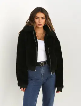 

2019 Winter Women Warm Teddy Bear Long Sleeve Fleece Jackets Crop Tops Zip Up Punk Oversize Outwear Coats With Pockets