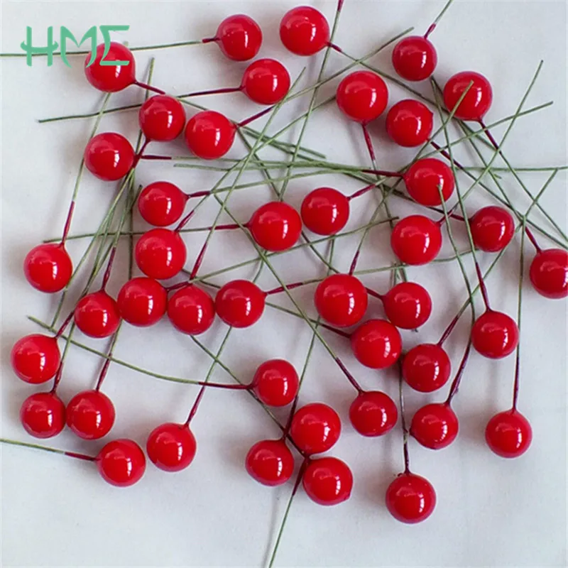 

100 pcs/lot Mini Vivid Foam Fruit Artificial Small Berries red cherry Stamen Pearlized Wedding Christmas DIY Decoration
