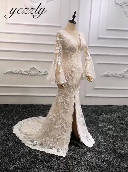 

Boho Wedding Dress 2019 Sexy V-neck Mermaid Wedding Dresses With Flare Sleeves Long Middle Slit Lace Appliques Beach Bridal Gown
