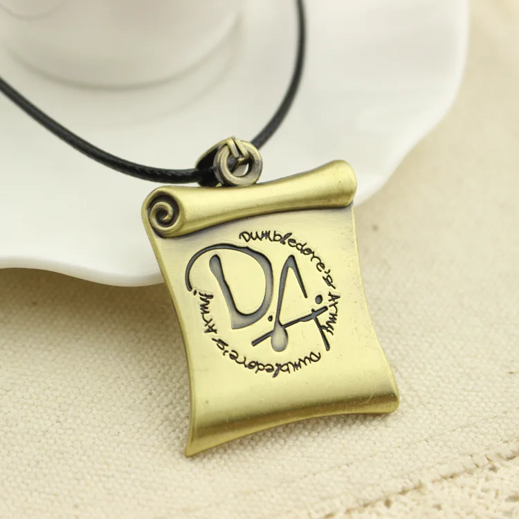 VC LADY Bookstrap Roll Pendant Necklace Movie Jewelry Men And Women