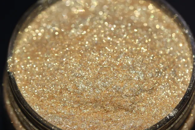 Light Gold Diamond Loose Highlighter Dust Pigment Powder for Cosmetics Nail Art Resin Craft Soap Candle