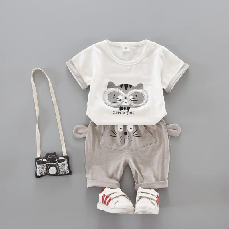 Комплект одежды для малышей, комплекты одежды для новорожденных мальчиков и девочек, летний комплект из 2 предметов, хлопковая милая детская одежда с рисунком Тоторо, комплект для малышей