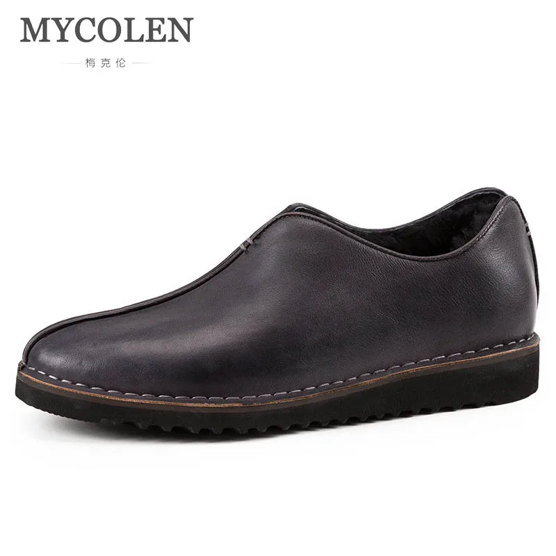 

MYCOLEN 2019 New Leather Vintage Genuine Leather Minimalist Design Soft Loafers For Men Slip On Moccasins Boat Flats Shoes