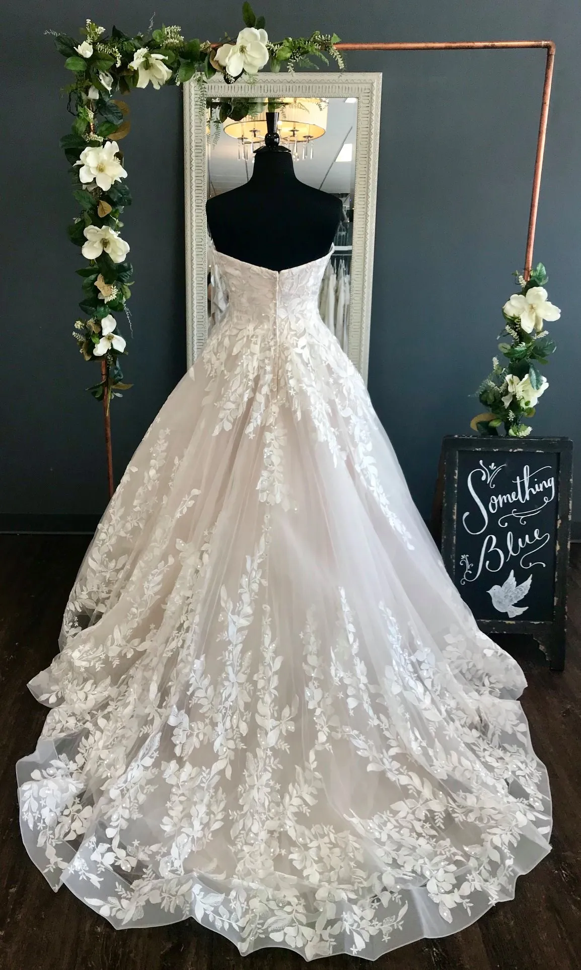 Plus Size Vintage Wedding Dress 2019 Ballgown Strapless Vestido De