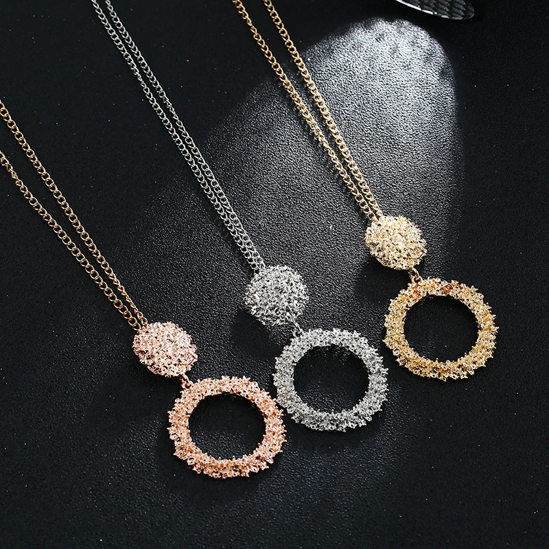 

2019 new fashion geometric small pendants trend exaggerated new necklace ladies exquisite ornaments student popular necklace