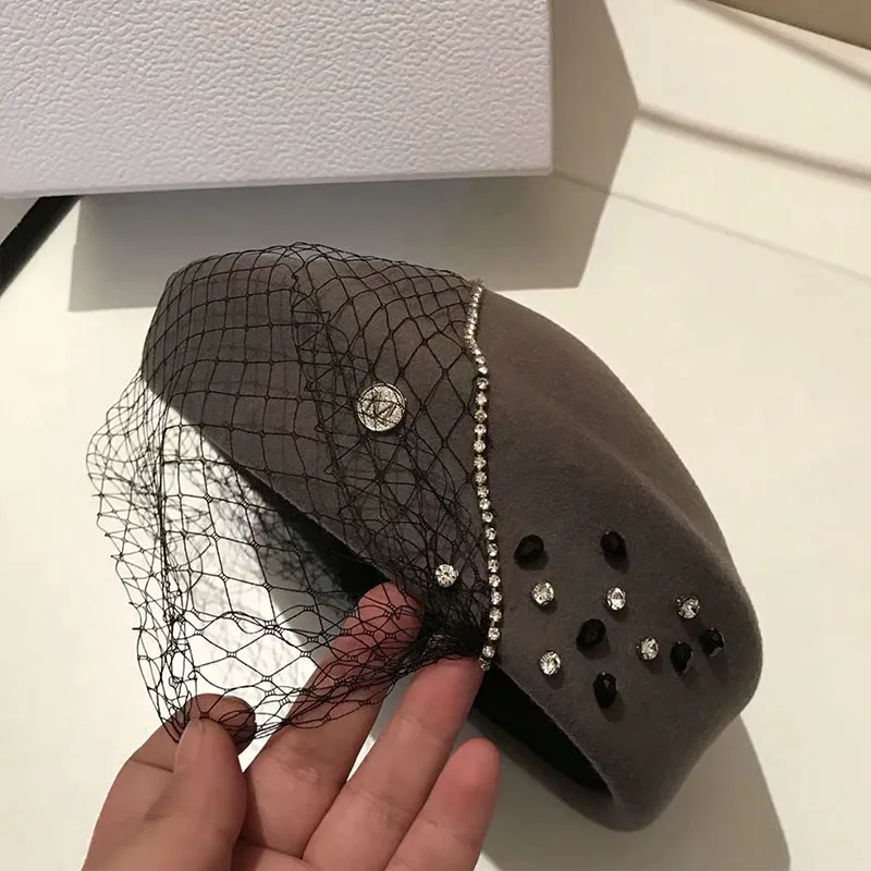 Gray (1)