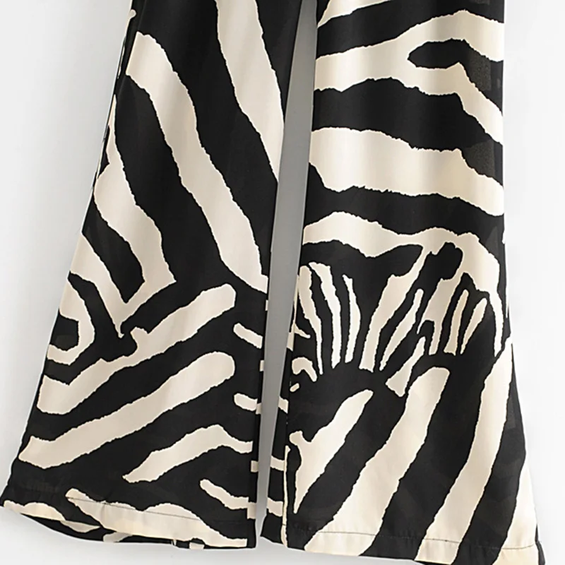 بيلا فلسفة خمر زيبرا طباعة الزنانير بذلة النساء 2019 V الرقبة الخلفي سستة جيوب السيدات السروال القصير عارضة ارتداءها