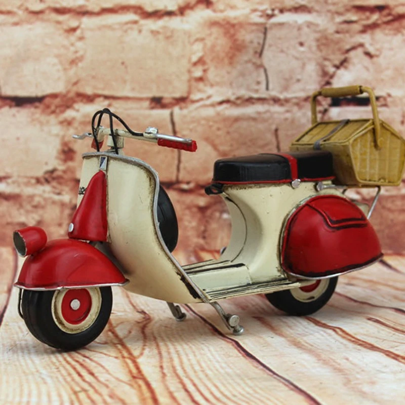 VESPA Motor Model Classic Motorcycle 100 Handmade Old Iron Sheet Model
