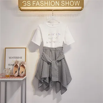 

2020 Summer Ladies Mini Skirts Suit New Print T-shirt with Embroidery Skirt Goddess Two Piece Women's Skirts Set Feminima