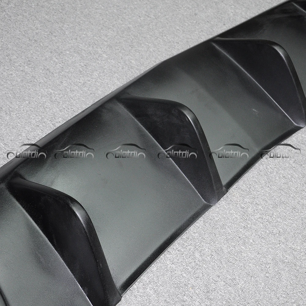 Полиуретановый материал заднего бампера для Chevrolet Camaro 2010-2013 двойные выхлопные наконечники для стайлинга автомобилей