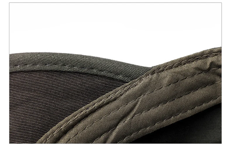 8419019681_1817679729