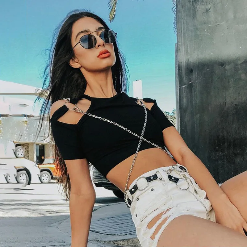 

JIEZuoFang Harajuku Punk T-shirt Woman Black Basic Tops with Chains O-neck Gothic Tshirts Cotton Women Korean Summer 2019