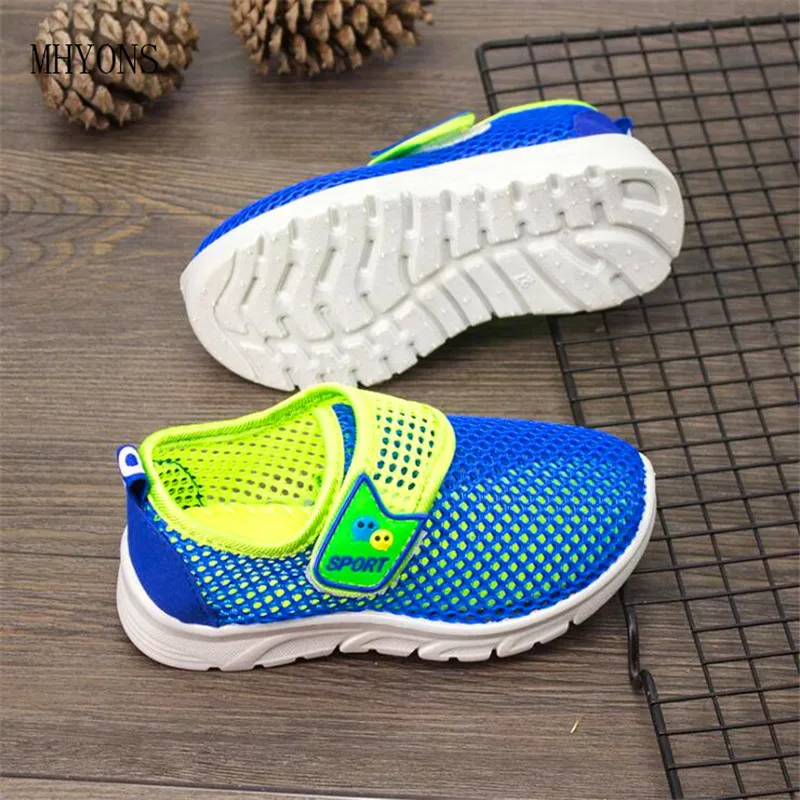 MHYONS 2019 جديد أطفال أحذية الصيف عدم الانزلاق الأطفال صافي أحذية الفتيات صنادل مماشي للموضة متعدد الألوان الأميرة الصنادل الفتيان رياضية
