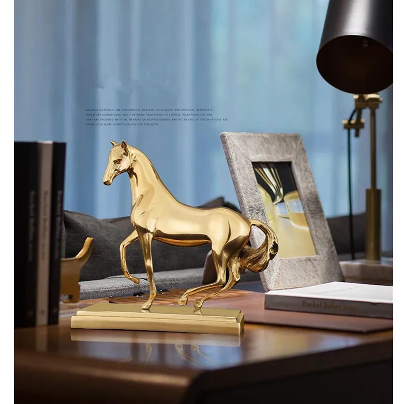 الحديثة الإبداعية النحاس الحصان مكتب خزانة ديكور محظوظ هووسورمينغ هدية التلفزيون مجلس الوزراء خزانة مشروبات المنزل ديكور M1312