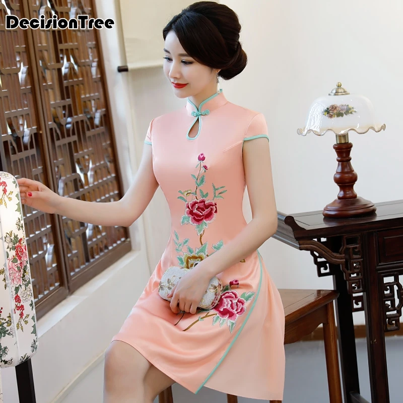 Новинка 2019 года черный cheongsam mujeres vestido горячая Распродажа китайский для женщин длинное Ципао район шелковое платье цветок