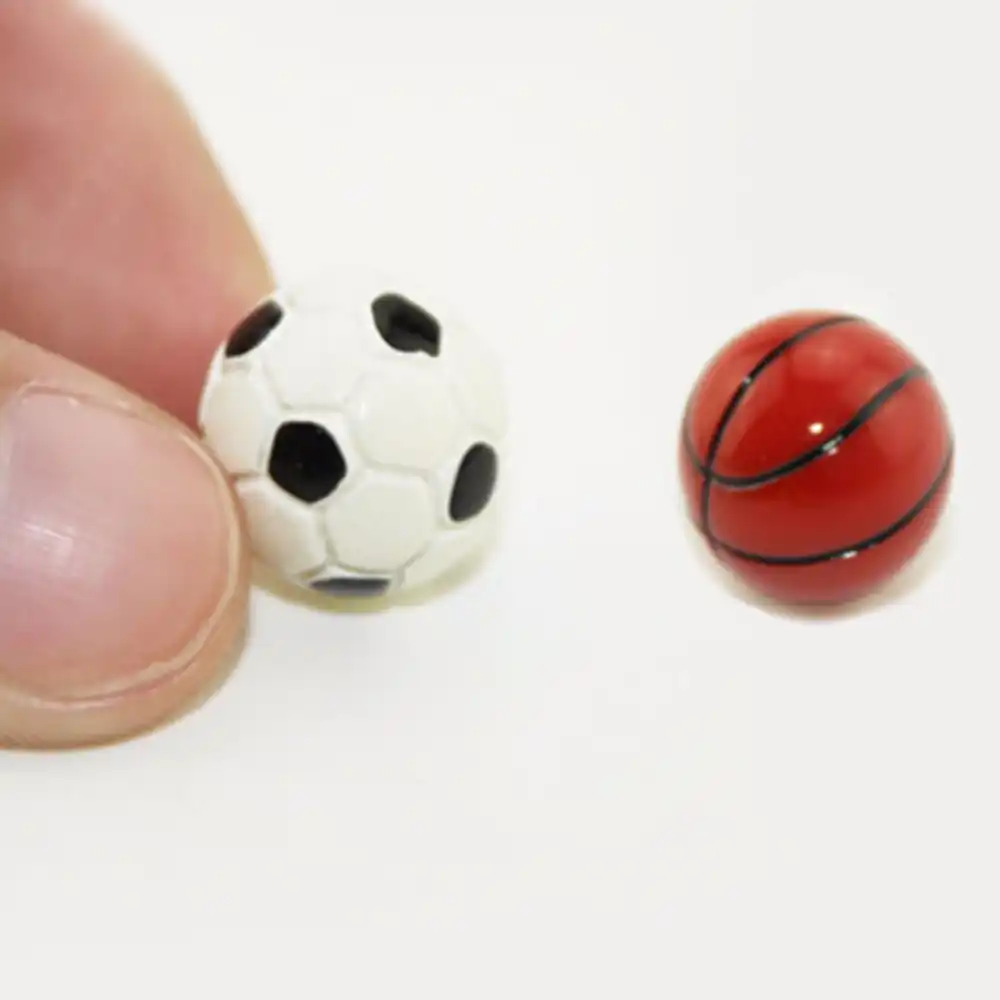 1:6/1:12 dollhouse miniatura esportes bolas de futebol e basquete decoração boneca acessórios