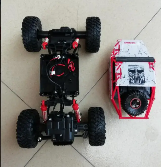 

HB P1801 RC Car 2.4G Rock Crawler Car 4 WD Monster Truck 1:18 Off-Road Vehicle parts car frame set