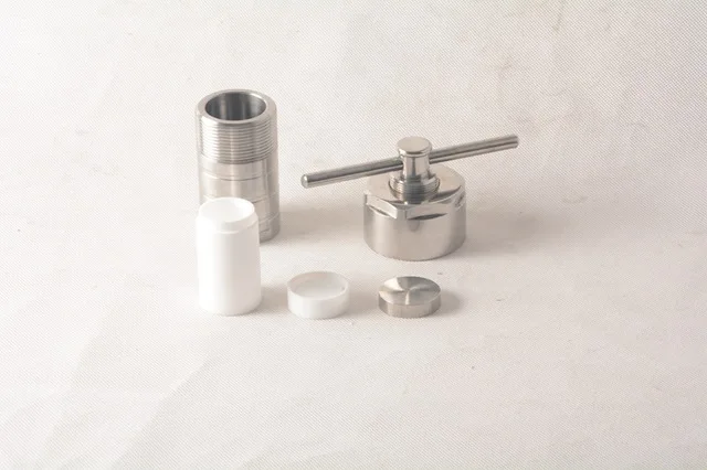 

Hydrothermal Autoclave Reactor vessel kettle with Chamber Hydrothermal Synthesis 25ml