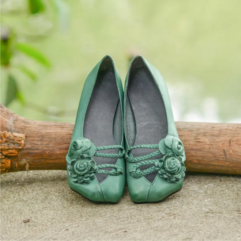 

2018 Original Handmade Soft Flat bottom Shoe Comfortable Leisure Retro Flower Loafer shoes
