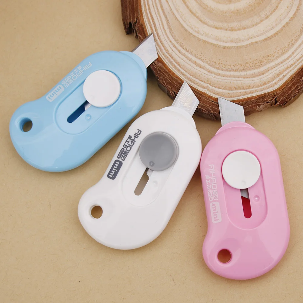 

1pcs Mini Portable Paper Cutter Cutting Paper Letter Opener Office Stationery