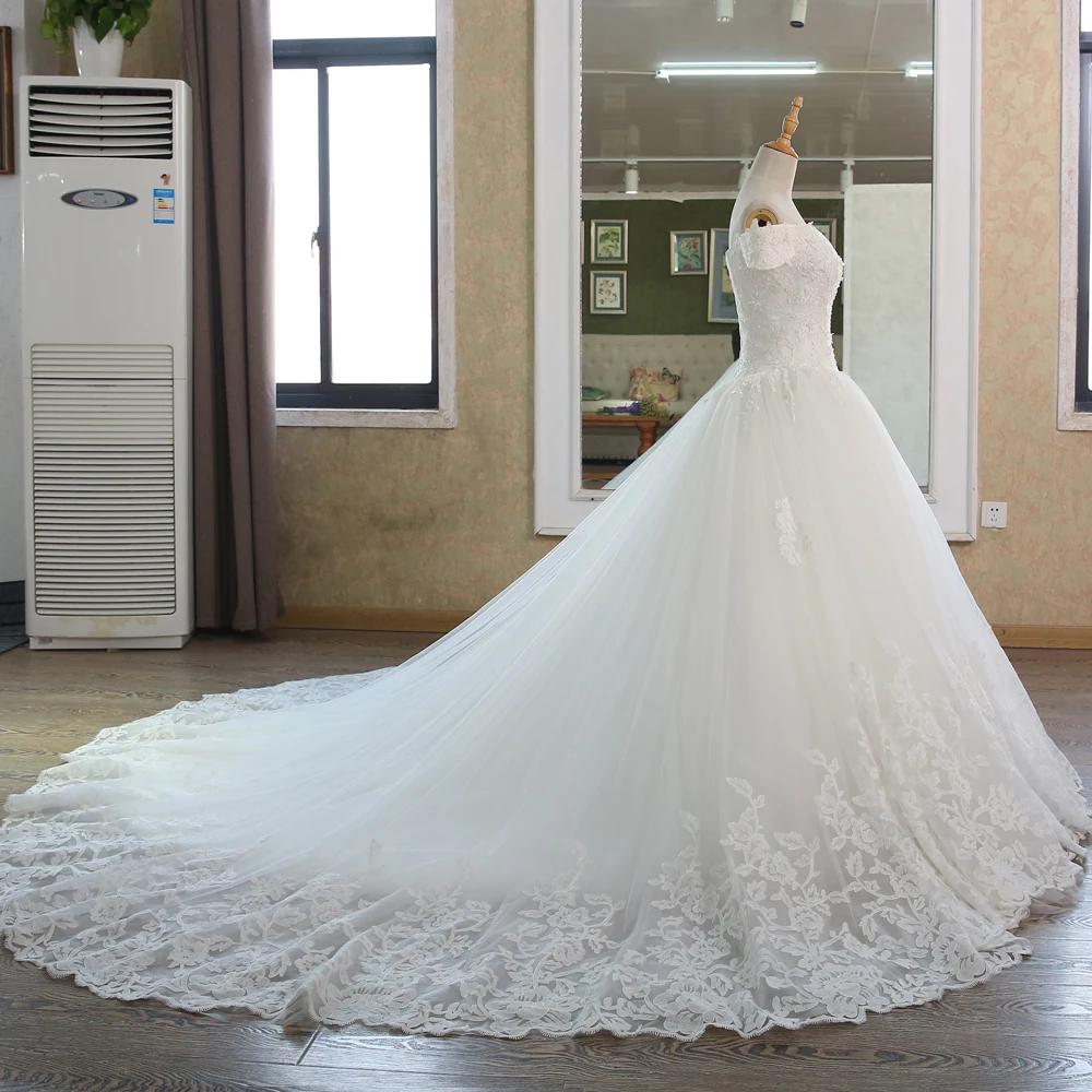 SL-100 Customized White Ball Gown Bridal Dress mariage Vintage Muslim Plus Size Lace Wedding Dress 2020 Princess with Sleeve 4