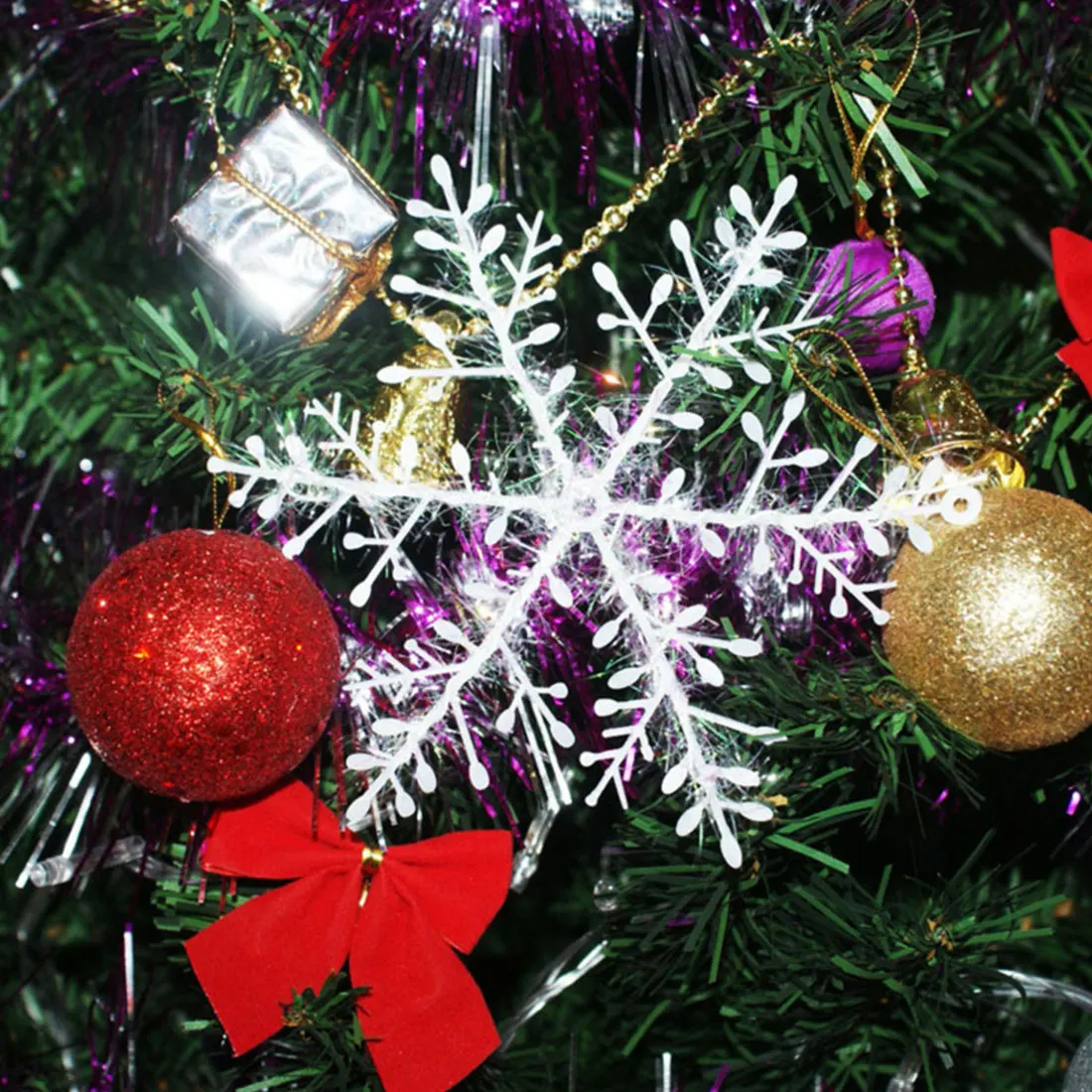 New Xmas Christmas Tree Decorations White Snowflakes Plastic Artificial