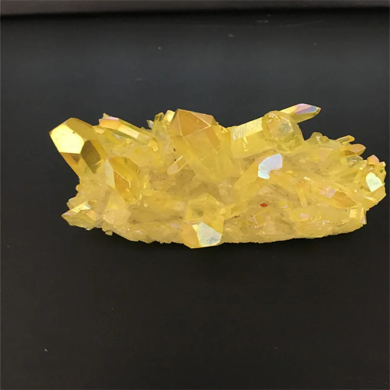 

Natural and beautiful yellow quartz crystal aggregate mineral specimens