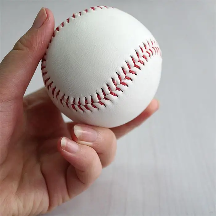 " ПВХ верхние бейсбольные мячи ручной работы бейсбольные s резиновые Внутренние мягкие бейсбольные мячи Софтбол тренировочные упражнения горячая распродажа