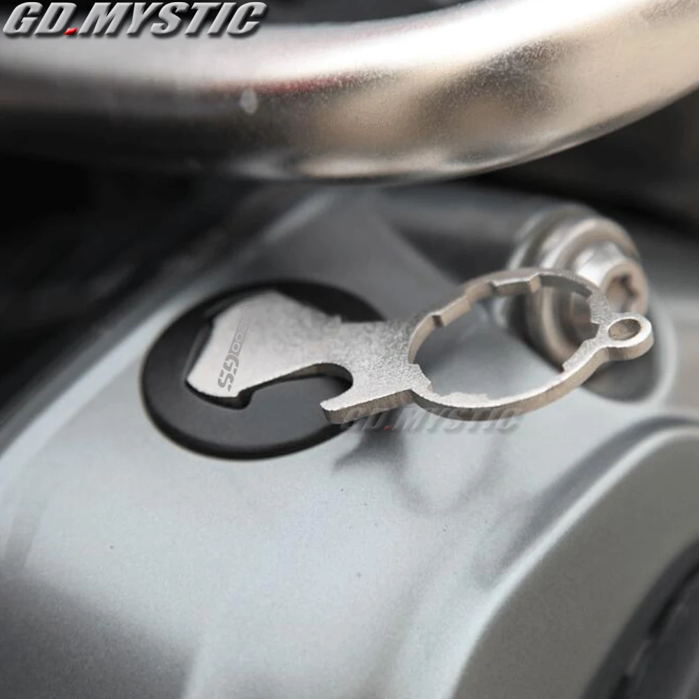 

Engine Oil Filter Cup Plug Cover Screw Oil Drain Plug Removal Installer Wrench Tool For BMW R1200GS LC R 1200 GS LC Adventure