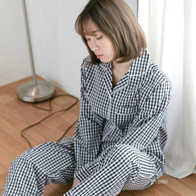 Black and white square Japanese couple pajamas women autumn and winter cotton men and women long-sleeved home service suit men