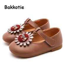 Bakkotie для маленьких детей на осень Туфли под платье для девочек; Новинка со стразами в стиле «Мэри Джейн» Туфли без каблуков; Модная одежда принцессы цветы, полиуретан, кожа обувь