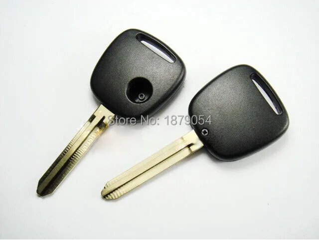 Mazda Suzuki Remote Key Shell  1 Button TOY43 Blade (1).jpg