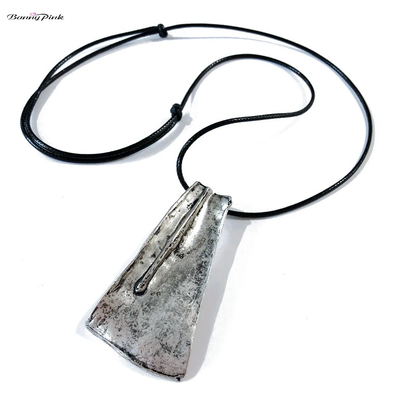 

Banny Pink Big Retro Geometric Pendant Necklace For Women Vintage long Rope Chain Necklace Ethnic Dangle Sweater Chain Necklace