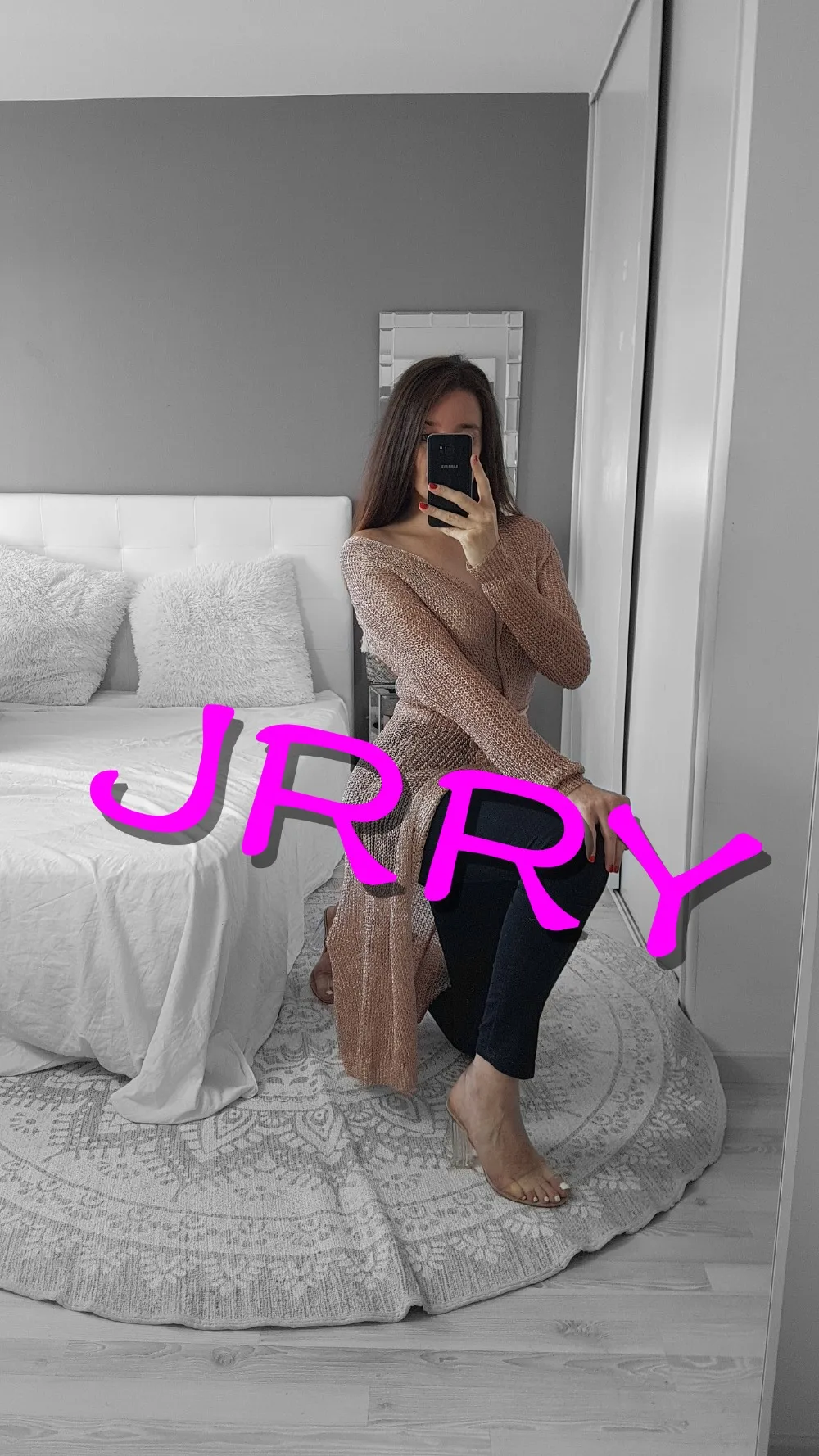 UTB8EjPpiL2JXKJkSanrq6y3lVXa4