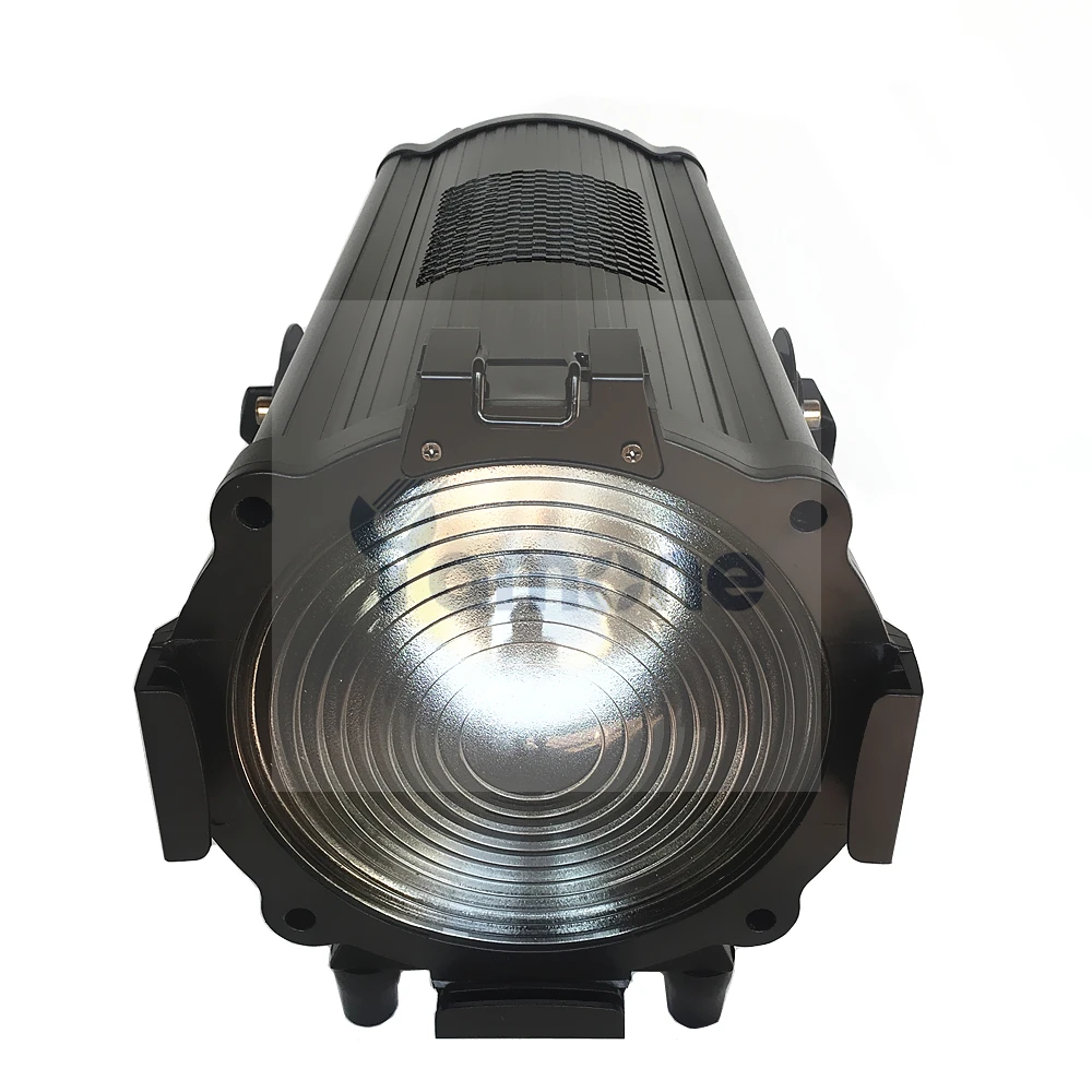LED Fresnel 09