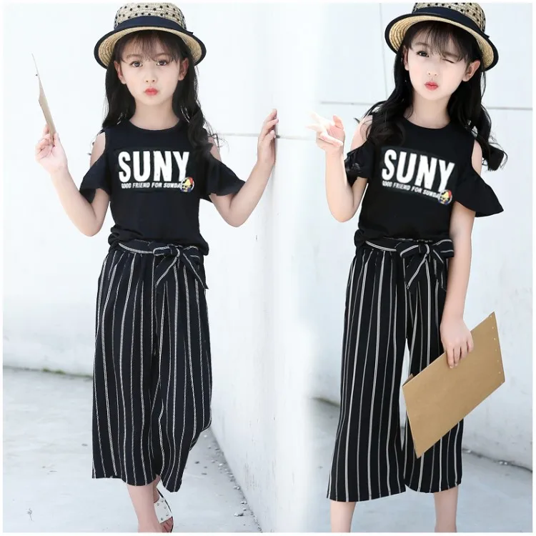

Girls' summer Suit 2018 New Korean Kids Baby Fashion Loose Off Shoulder T Shirt Wide Leg Stripe Pants Two-Piece Set For Children