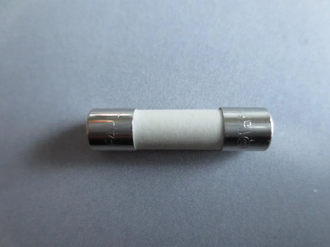 SE350 generator excitation voltage regulator high voltage fuses