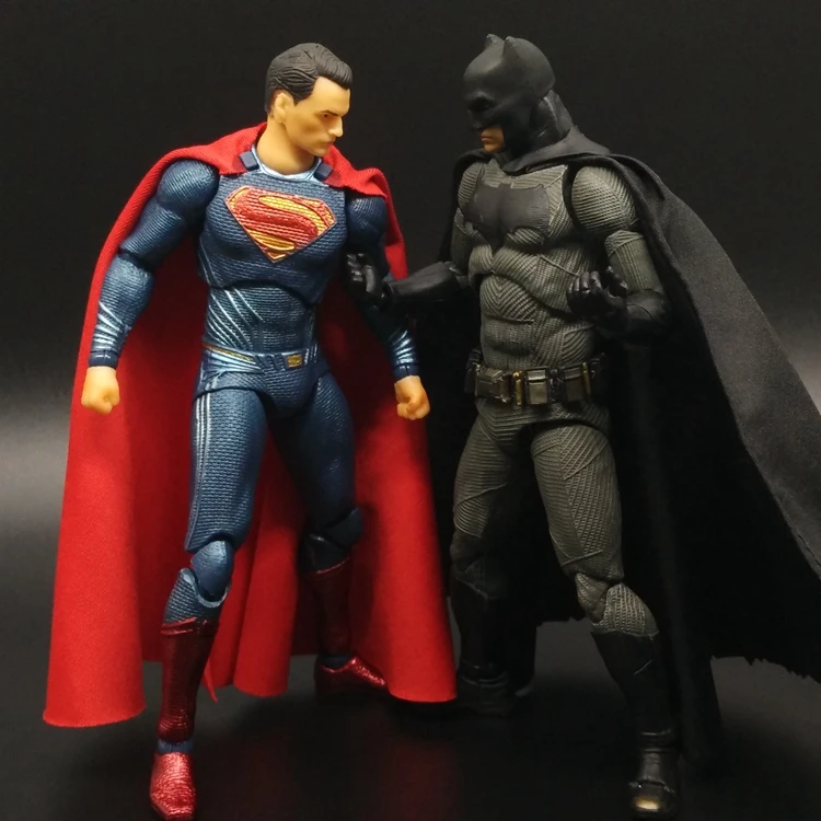 

Batman vs Superman The Dark Knight Suicide Squad Justice League Clown Wonder women Action Figure toy model DC