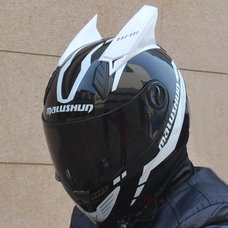Casco moto con gatto orecchie antimist gara capacete moto casco del fronte  pieno del casco personalità design con corno|full face helmet|face  helmetdesign motorcycle helmets - AliExpress
