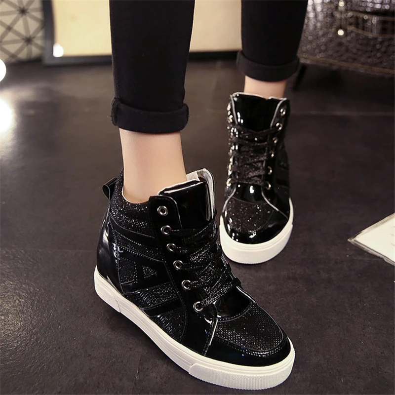 Nouveau Cristal Femmes Causalité Respirant Plates Chaussures Glitter Toile Avec De High Cuir 2018 Lacent En Verni Top Marque Conception dEfFdBq