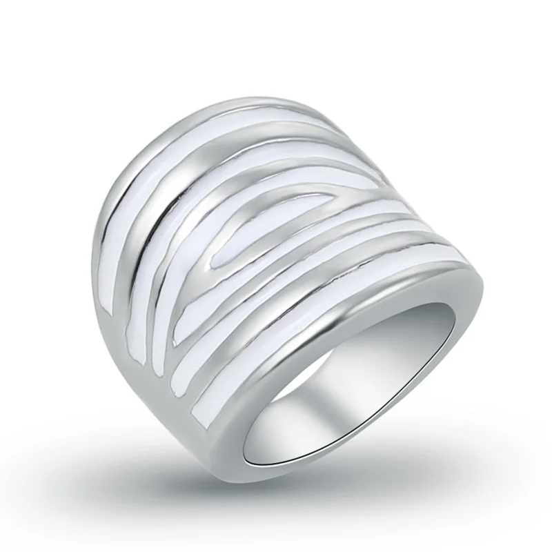 

Top Fashion Stainless Steel White/Black Enamel Rings For Women Stripe Design Round Ring Ladies Jewelry Wholesale 2018 (A049-564)