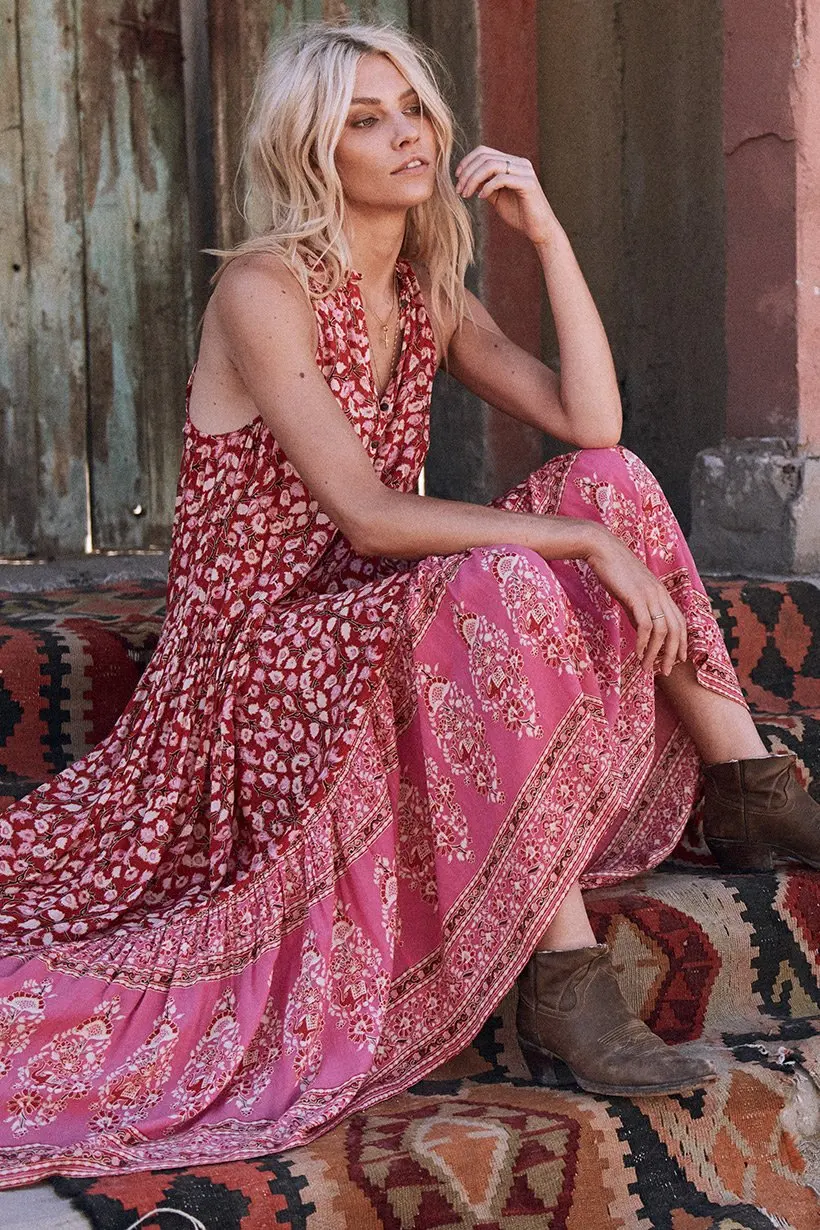 Spell_Rosa_DeliriumMaxiDress_RedCoral_042_1230x1230